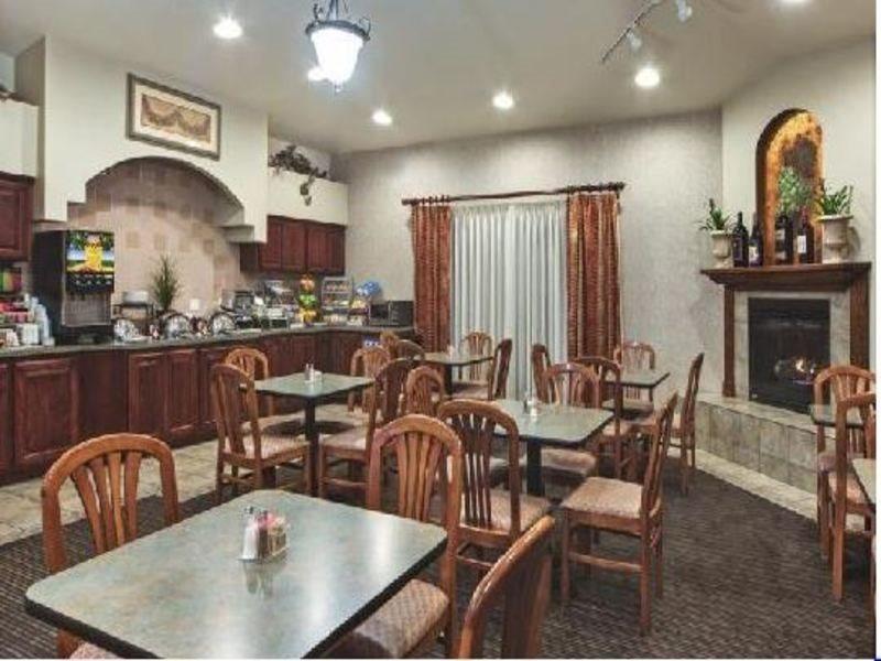 Hawthorn Suites By Wyndham Napa Valley Экстерьер фото